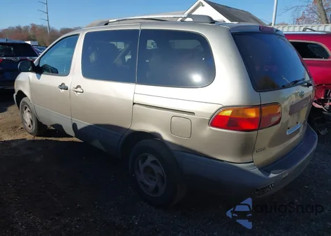 2000 Toyota Sienna Le from USA, damaged, VIN 4T3ZF13C4YU224316